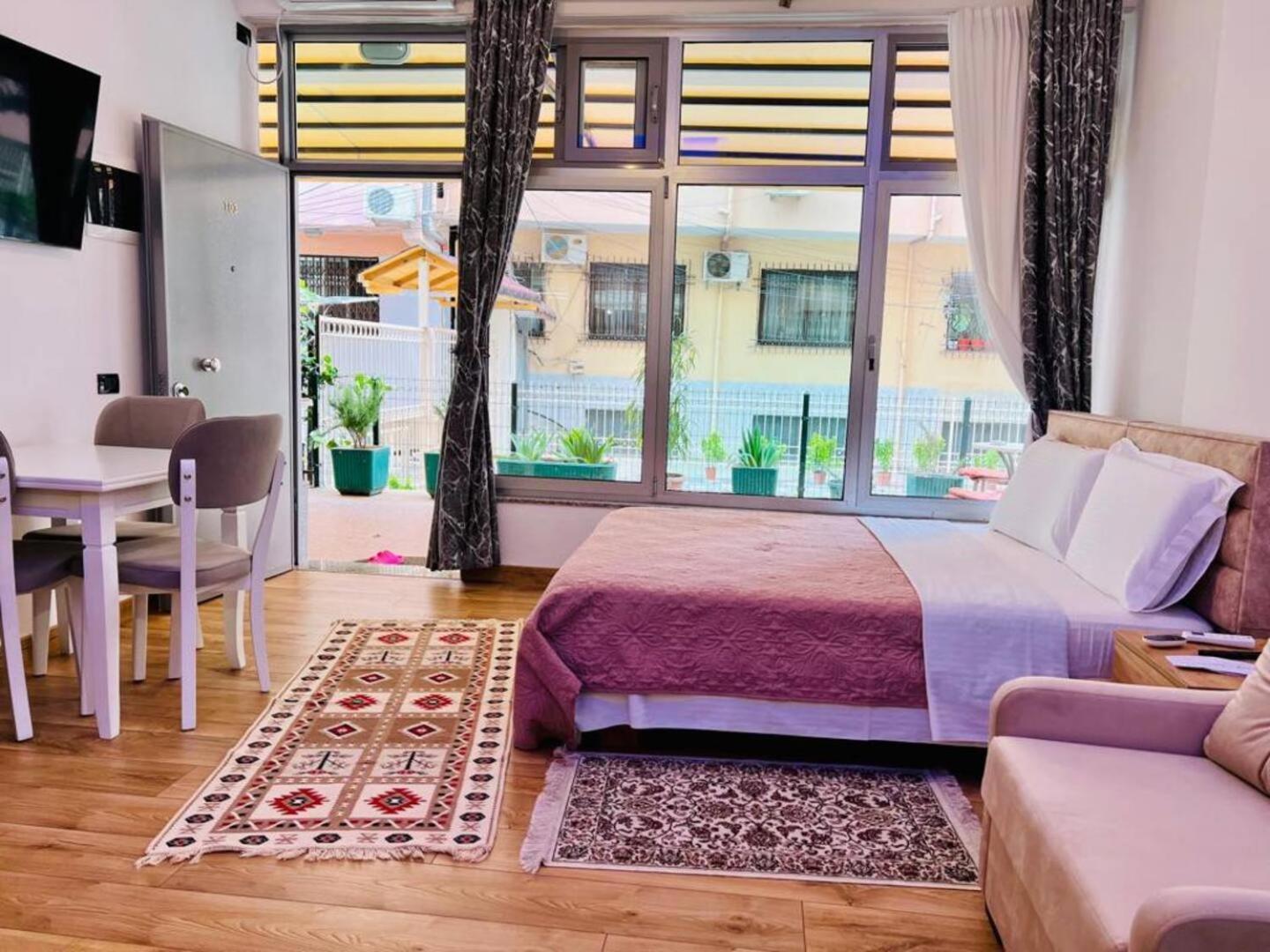 Comfy Studio In City Center Tirana Exteriér fotografie
